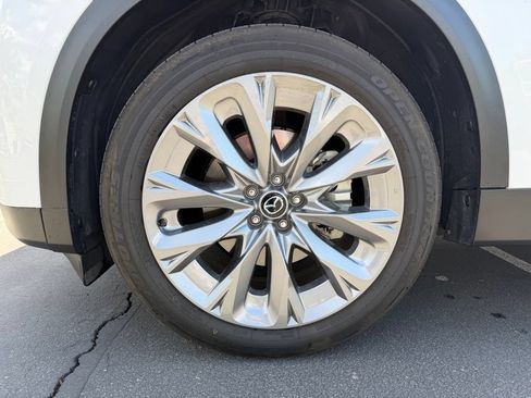 Used 2026 MAZDA CX-90 3.3 Turbo w/ Preferred Package AWD/4WD image 9
