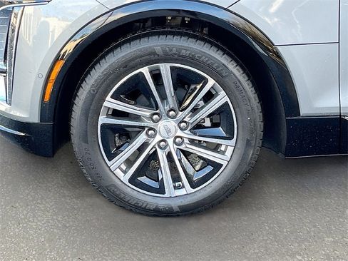 New 2026 Cadillac Lyriq Luxury image 30