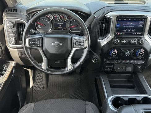 Used 2021 Chevrolet Silverado 1500 RST AWD/4WD image 12