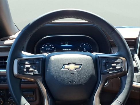 Used 2024 Chevrolet Tahoe High Country AWD/4WD image 29