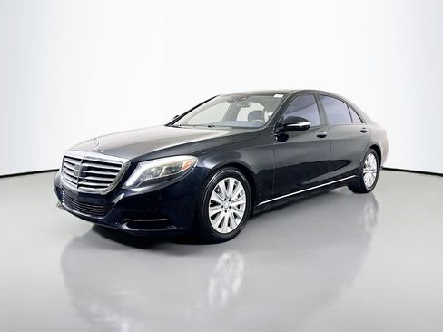 Used 2015 Mercedes-Benz S 550 4MATIC Sedan image 4