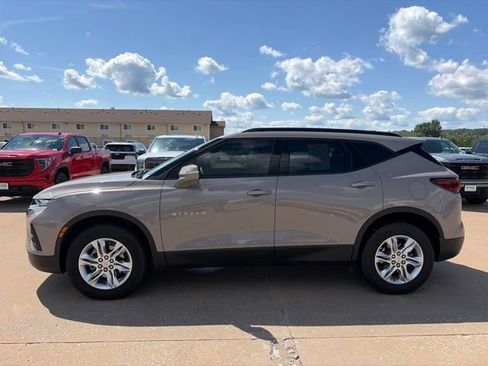Used 2021 Chevrolet Blazer LT FWD image 6