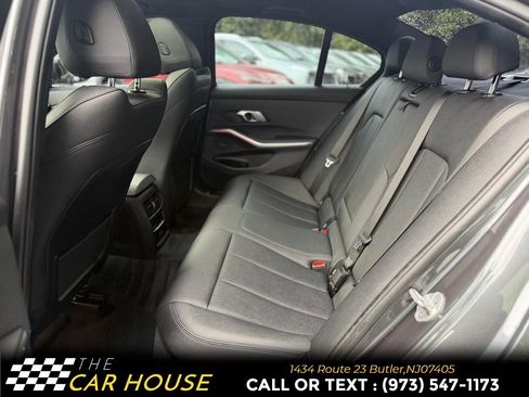 Used 2021 BMW 330i xDrive Sedan w/ Convenience Package AWD/4WD image 18