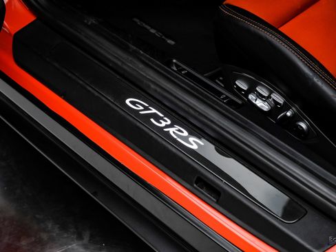 Used 2016 Porsche 911 GT3 RS image 37
