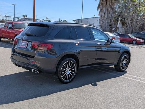 Used 2022 Mercedes-Benz GLC 300 image 5