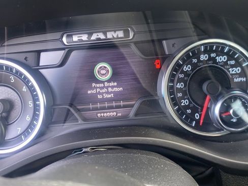 Used 2023 RAM 1500 Laramie image 12