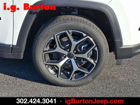 New 2026 Jeep Compass Limited AWD/4WD image 6