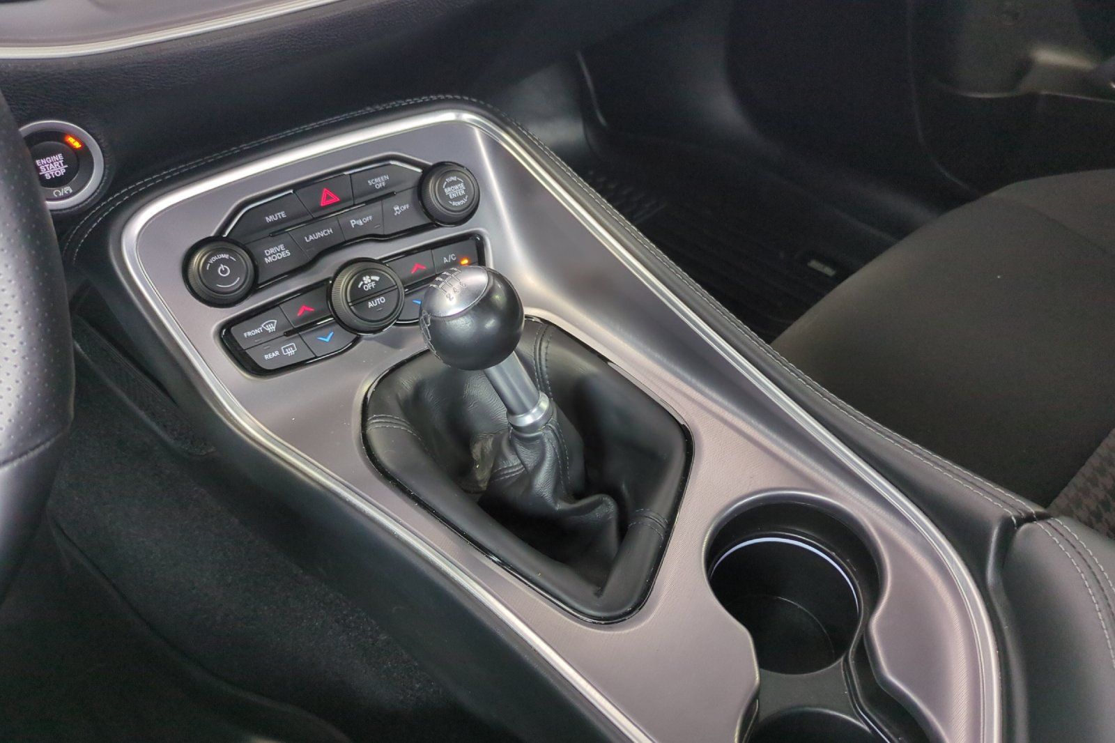 Used 2022 Dodge Challenger R/T Scat Pack RWD image 32