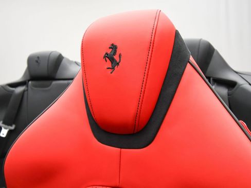 Certified 2025 Ferrari Roma Spider image 60