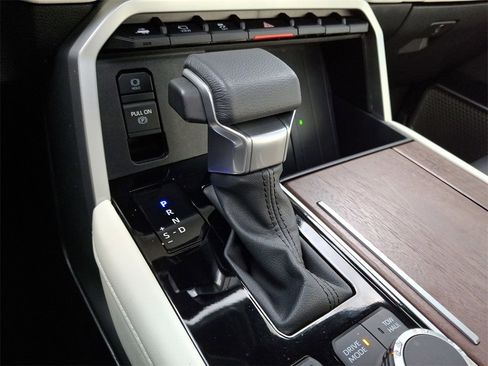 Used 2024 Toyota Tundra Capstone image 16