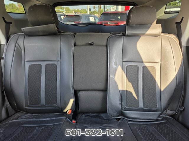 Used 2024 GMC Terrain SLE FWD image 10
