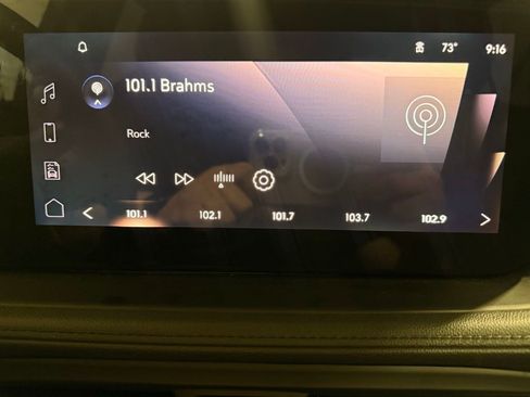 Used 2025 Buick Encore GX Preferred FWD image 19