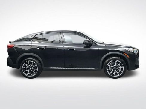 New 2026 BMW X2 xDrive28i w/ Technology Package image 3