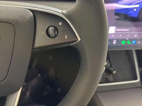 Used 2026 Tesla Model Y Long Range image 32