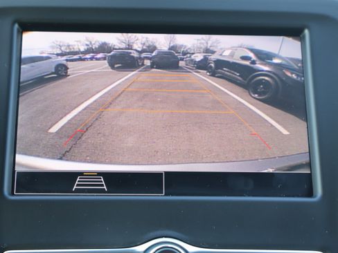 Used 2023 Chevrolet Equinox RS image 26