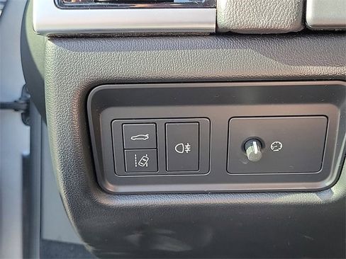 Used 2021 Jaguar F-TYPE Convertible image 13