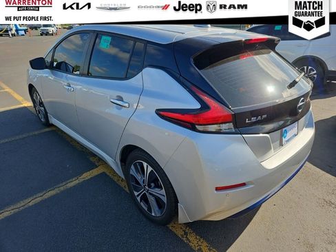 Used 2022 Nissan Leaf SV FWD image 4