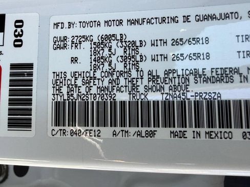 Used 2025 Toyota Tacoma TRD Sport AWD/4WD image 30