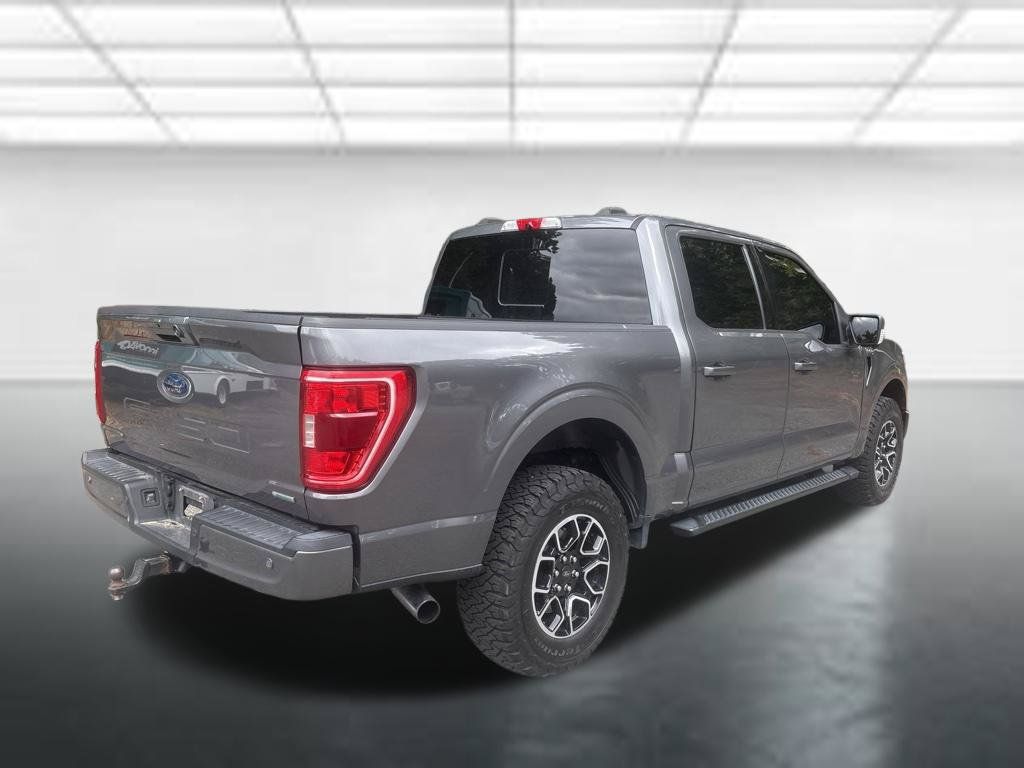 Used 2021 Ford F150 XLT w/ Equipment Group 302A High AWD/4WD image 4