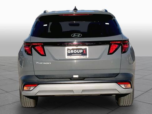 Used 2025 Hyundai Tucson SEL FWD image 5
