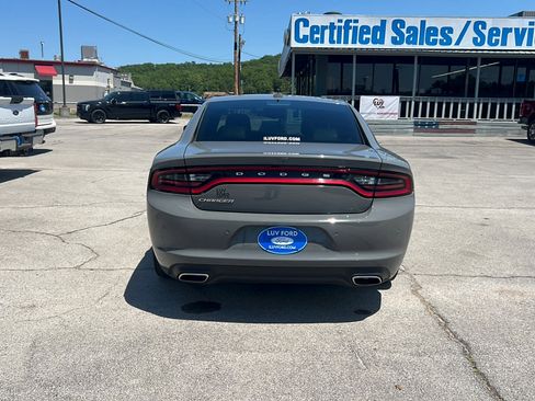 Used 2023 Dodge Charger SXT w/ Plus Group RWD image 7