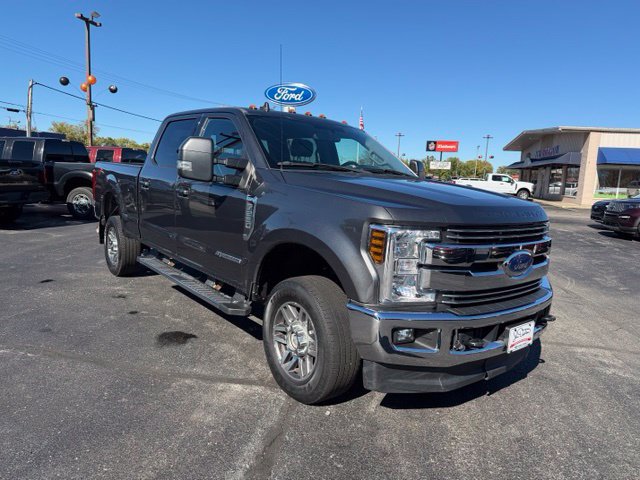 Used 2019 Ford F250 Lariat w/ Lariat Value Package AWD/4WD image 4