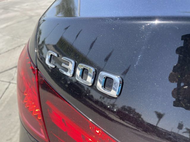 Used 2022 Mercedes-Benz C 300 Sedan w/ Pinnacle Trim Package image 33