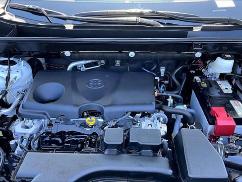 Used 2025 Toyota RAV4 XLE Premium FWD image 30
