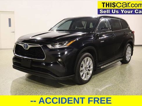 Used 2021 Toyota Highlander Limited image 3