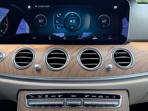 Used 2023 Mercedes-Benz E 350 4MATIC Sedan image 22