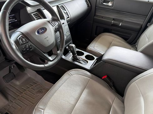Used 2019 Ford Flex SEL w/ Equipment Group 202A AWD/4WD image 10