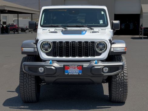Used 2024 Jeep Wrangler Unlimited Rubicon 4xe w/ Technology Group AWD/4WD image 8