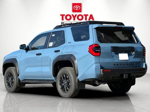 New 2026 Toyota 4Runner SR5 AWD/4WD image 5