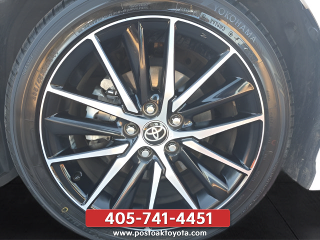 Used 2023 Toyota Camry SE FWD image 31