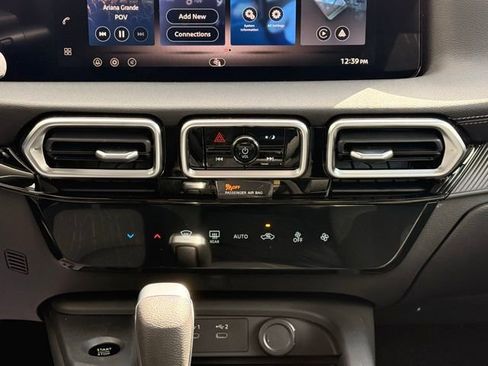 New 2026 Nissan Sentra SV w/ Floor Mat Package FWD image 24