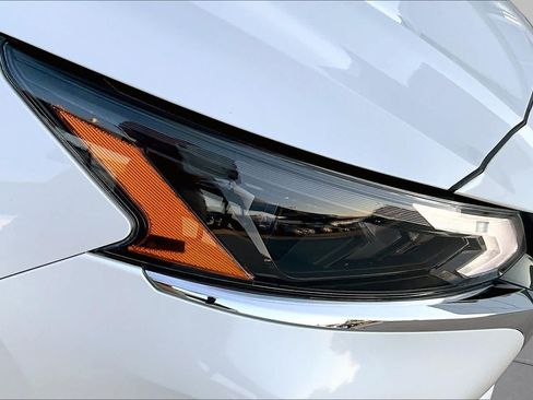 Used 2024 Nissan Altima 2.5 SV FWD image 26