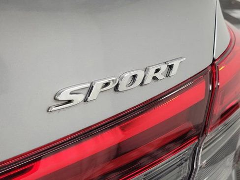 Used 2024 Honda Civic Sport image 8