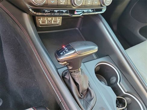 Used 2023 Dodge Durango GT image 27