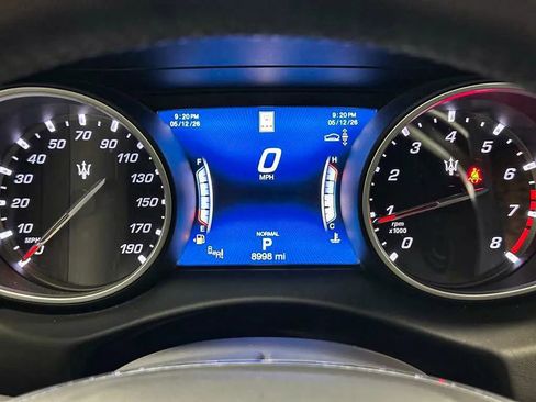 Used 2019 Maserati Levante S GranLusso AWD/4WD image 25