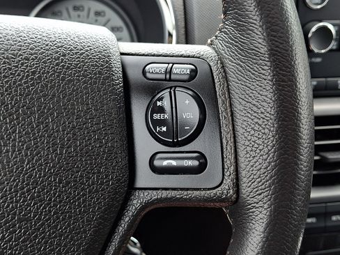 Used 2010 Ford Explorer Sport Trac Limited AWD/4WD image 24