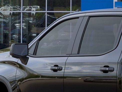 New 2026 Chevrolet Silverado 1500 ZR2 image 12