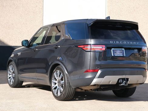 Used 2019 Land Rover Discovery HSE image 14