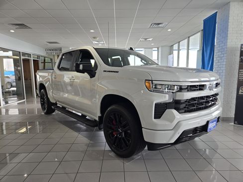 New 2026 Chevrolet Silverado 1500 RST AWD/4WD image 2