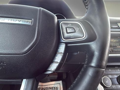 Used 2015 Land Rover Range Rover Evoque Pure Plus image 18