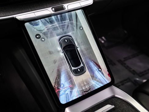 Used 2024 Lucid Air Touring AWD/4WD image 25