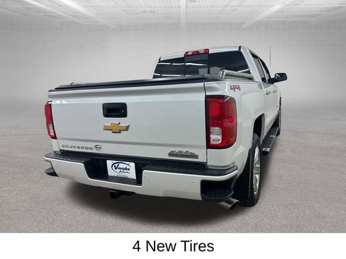 Used 2018 Chevrolet Silverado 1500 High Country AWD/4WD image 12