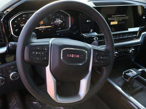 New 2026 GMC Sierra 1500 Elevation image 28