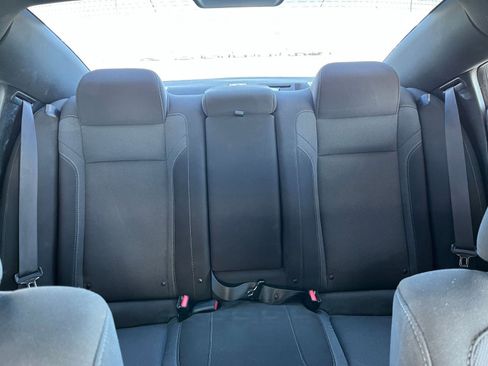 Used 2022 Dodge Charger SXT image 38