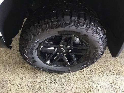 New 2026 Chevrolet Silverado 1500 Custom Trail Boss AWD/4WD image 10