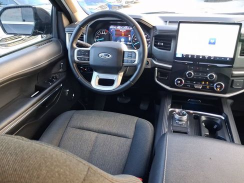 Used 2024 Ford Expedition Max XLT RWD image 10